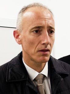 Министър Красимир Вълчев: С 36% повече учат за медицински сестри, но пак е недостатъчно